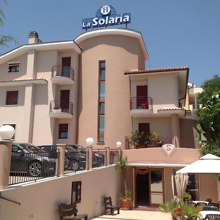 Hotel E Appartamenti La Solaria Σαν Τζιοβάνι Ροτόντο Εξωτερικό φωτογραφία