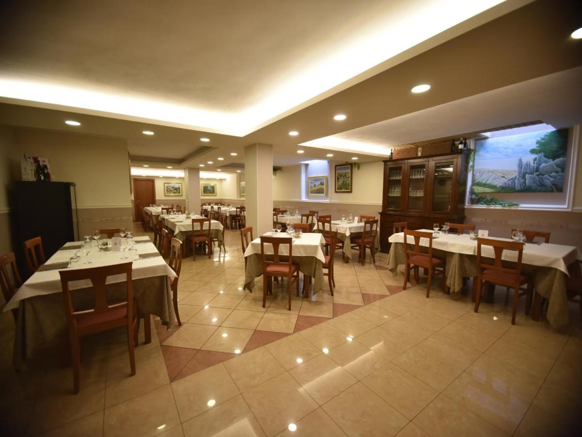 Hotel E Appartamenti La Solaria Σαν Τζιοβάνι Ροτόντο Εξωτερικό φωτογραφία