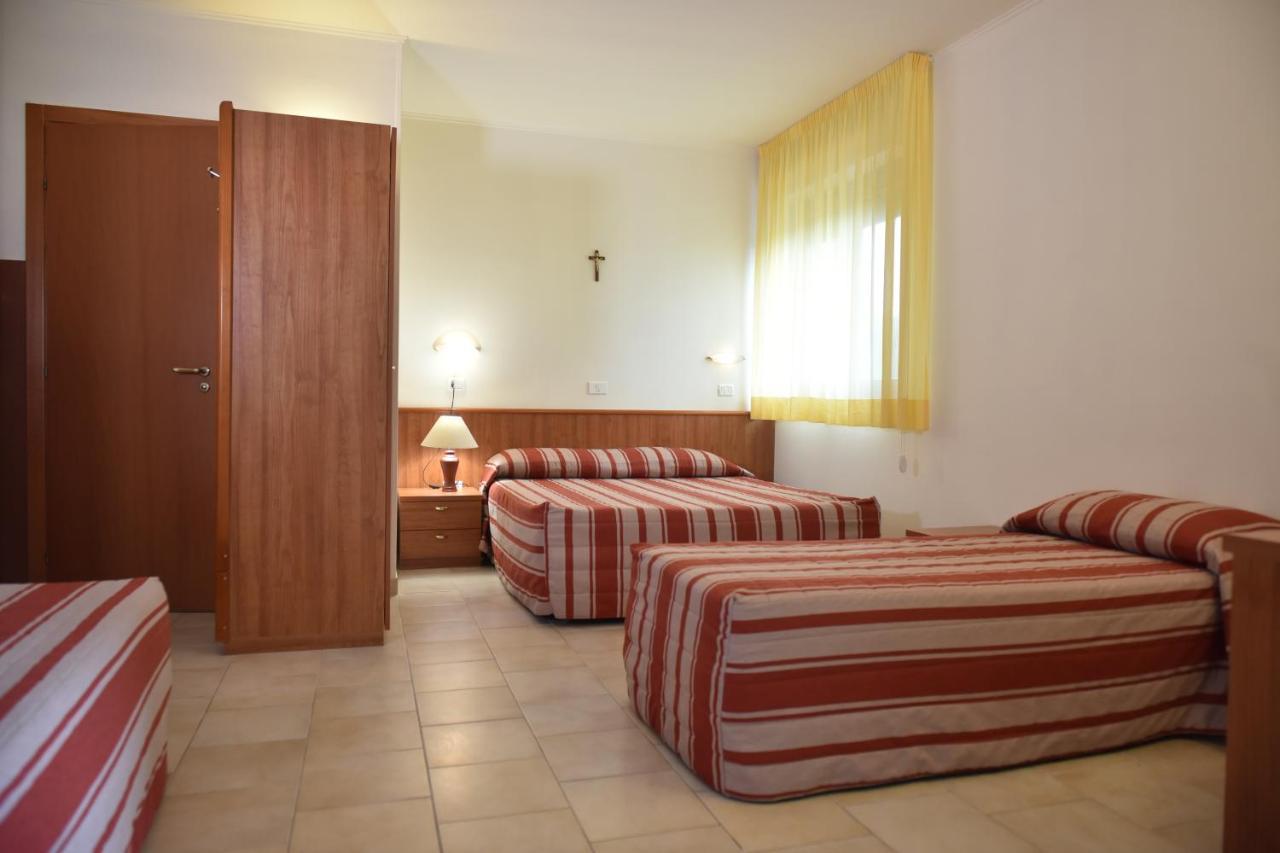 Hotel E Appartamenti La Solaria Σαν Τζιοβάνι Ροτόντο Εξωτερικό φωτογραφία