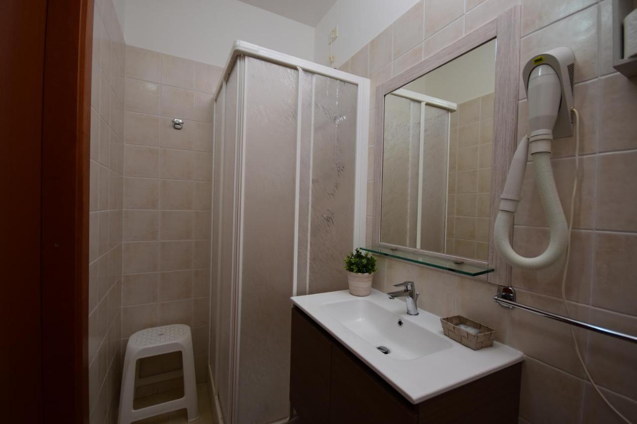Hotel E Appartamenti La Solaria Σαν Τζιοβάνι Ροτόντο Εξωτερικό φωτογραφία