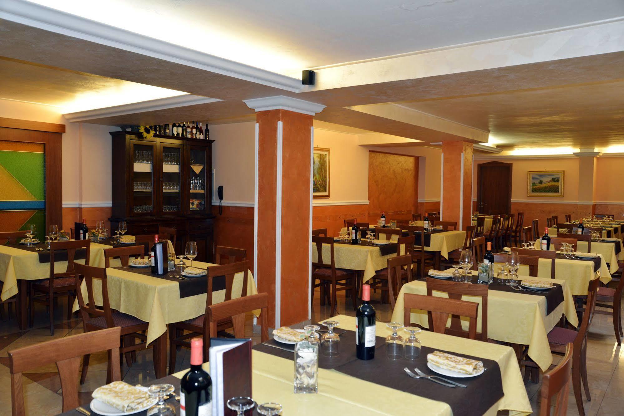 Hotel E Appartamenti La Solaria Σαν Τζιοβάνι Ροτόντο Εξωτερικό φωτογραφία